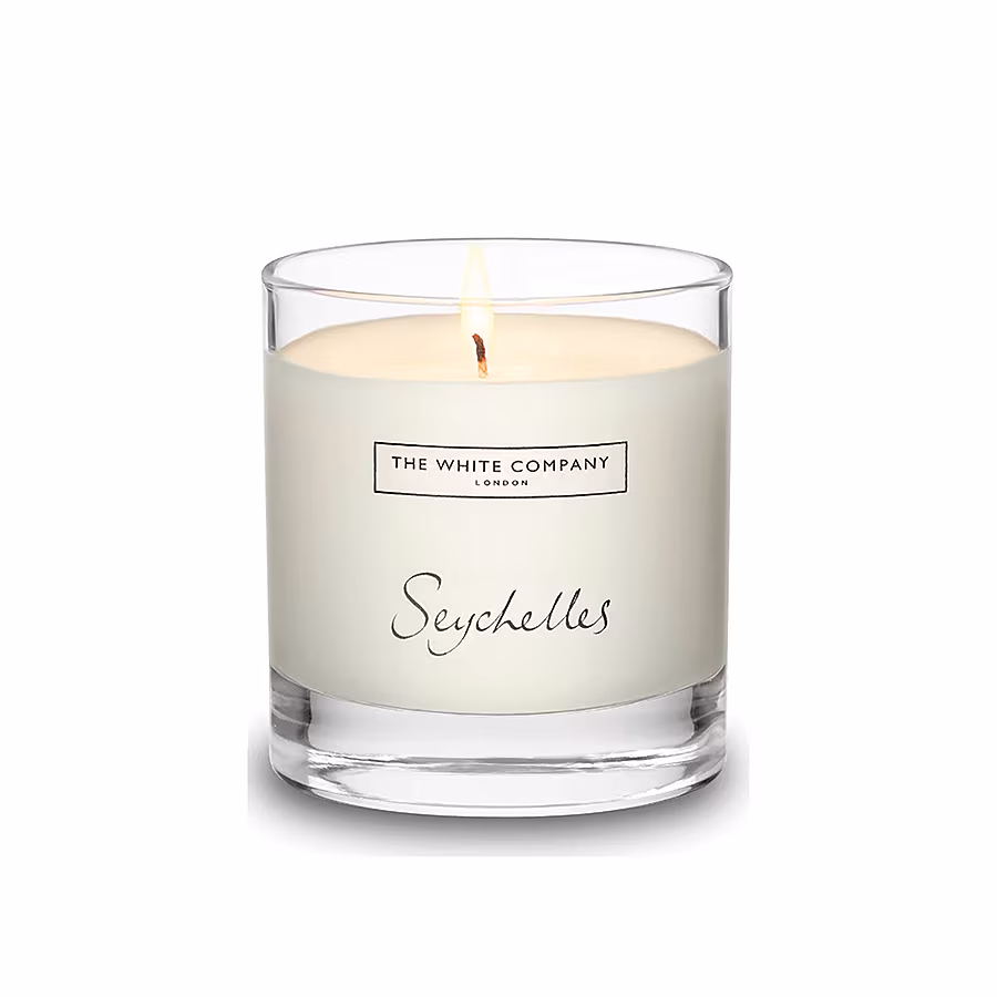 Seychelles-candle,-29eur,-at-The-White-Company-copy