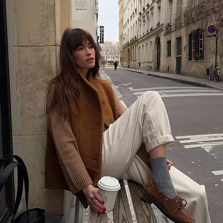 Instagram @alisontoby