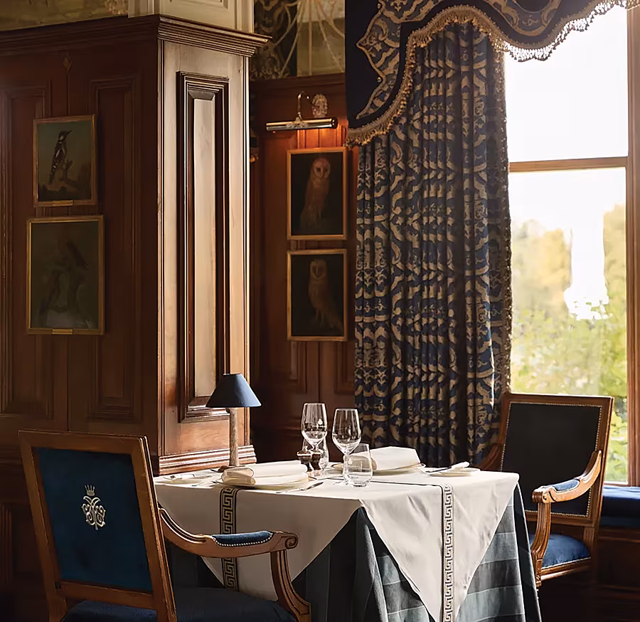 ashford-castle-the-george-v-interior-3