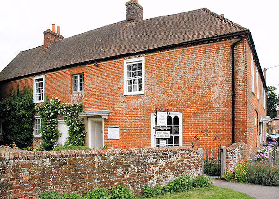Jane-Austen-home