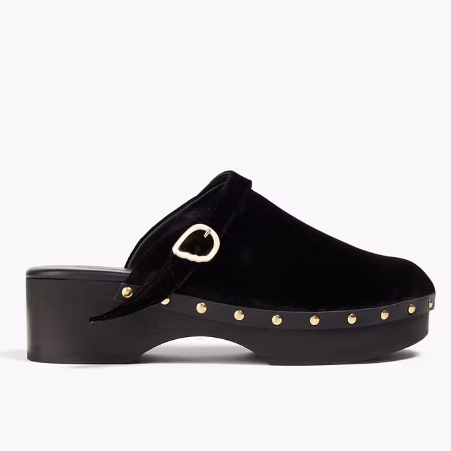 TheGlossMagazine-fashion-clogs-trend-2025-2