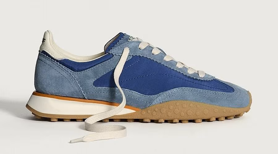 Alexa-Chung-style-autumn-trainers-trend-Hoff-2
