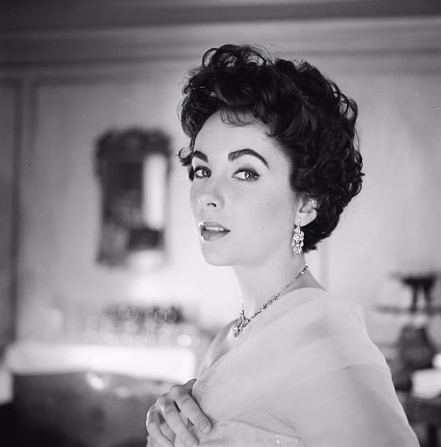 Elizabeth-Taylor,-1955,-Gelatin-silver-print,-The-Cecil-Beaton-Studio-Archive,-London.
