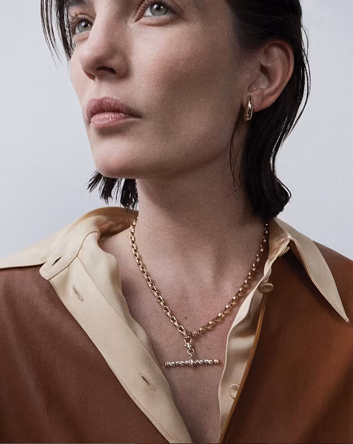 T--Bar-necklace
