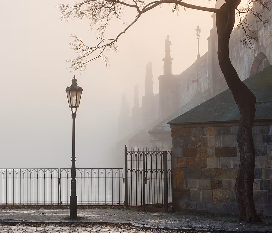 304527-praha-karluv-most-praguie-charles-bridge