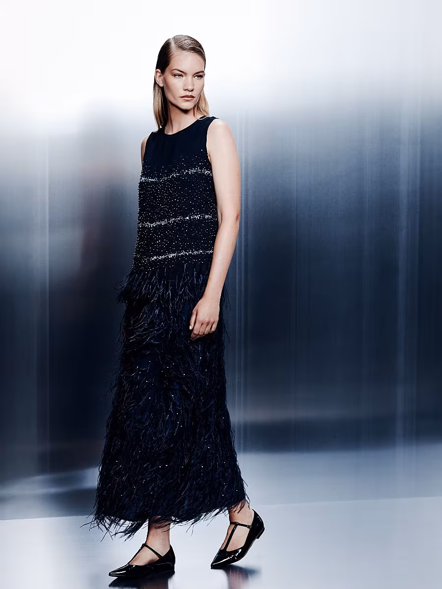 Louise-Kennedy-party-dressing-5