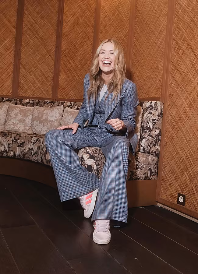 Whitmore---suit-2