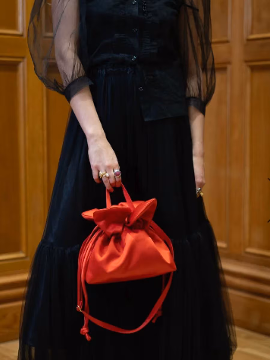 party-dressing-August-Night-2