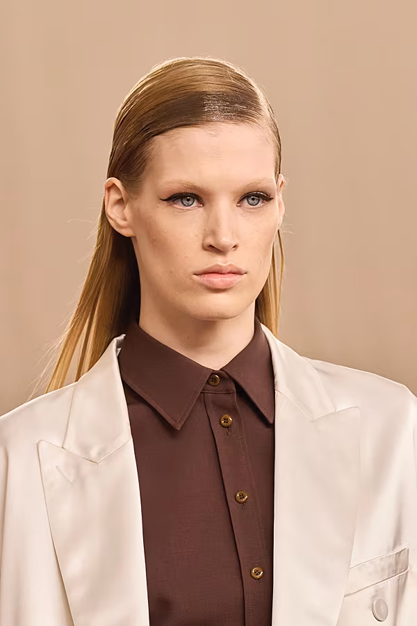 00001-fendi-spring-2026-ready-to-wear-details-credit-gorunway