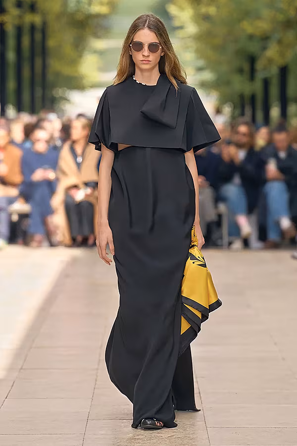 00055-celine-spring-2026-ready-to-wear-credit-brand