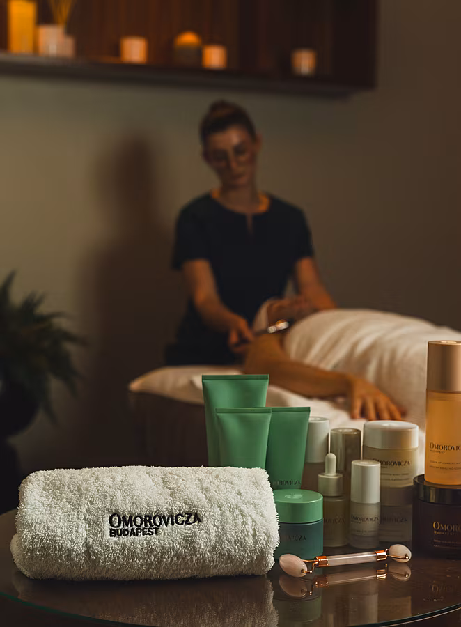 Omoro-product-treatment-room-2