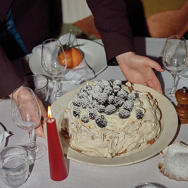 PHOTOGRAPHS BY ISSY CROKER