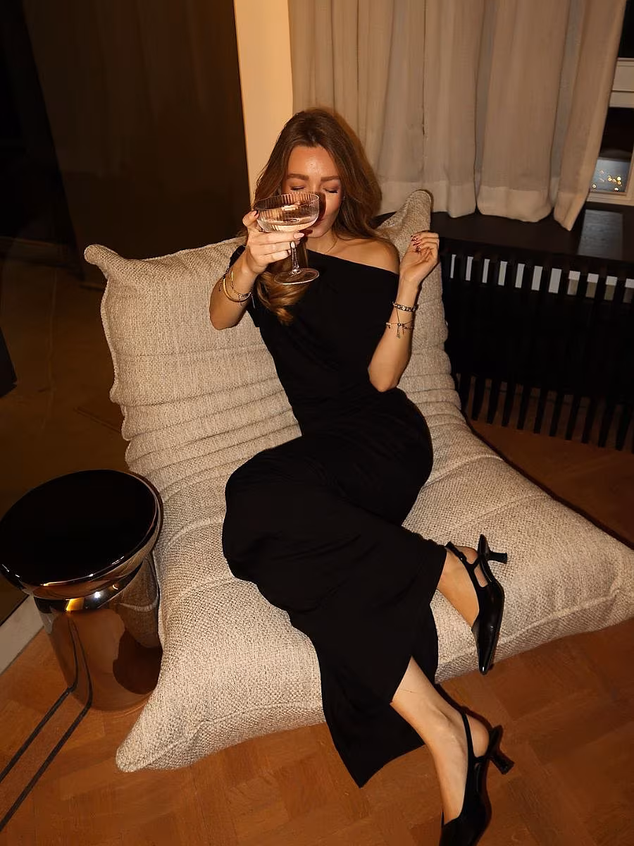 best-party-dresses-NAKD