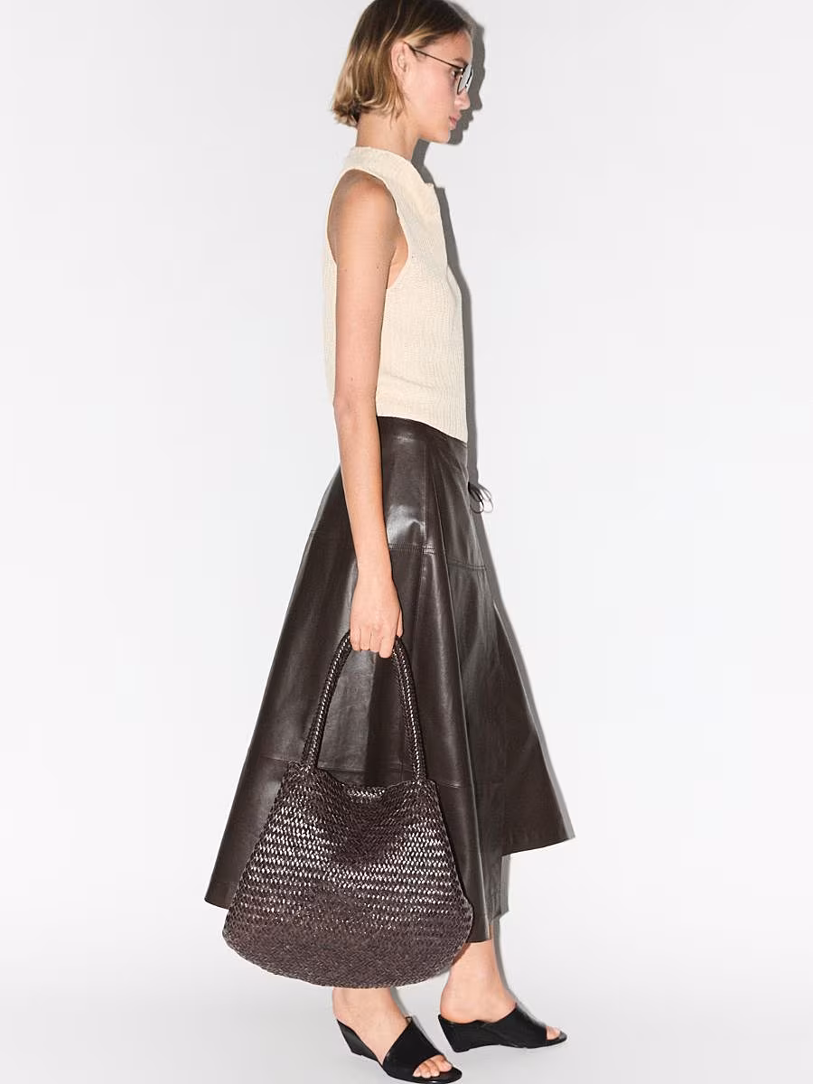 Massimo-Dutti-Limited-Edition-collection-leather-skirt