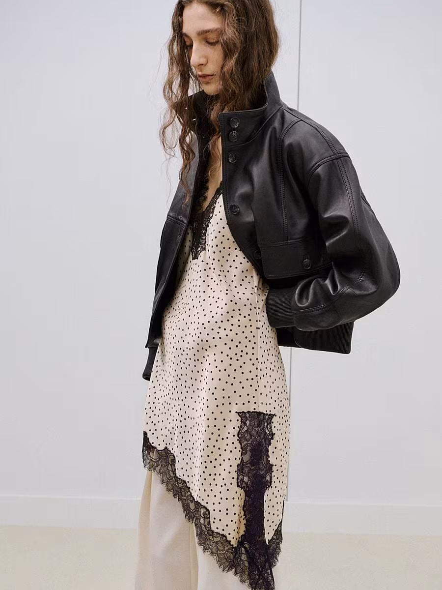 Dakota-Johnson-style-90s-slip-dress-trend-7
