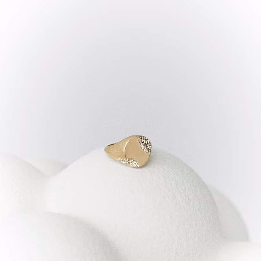 Louise-Stokes-Louise-Petersen-seafoam-ring