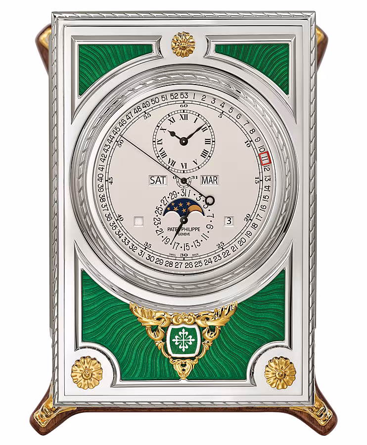Rare-handcrafts-clock