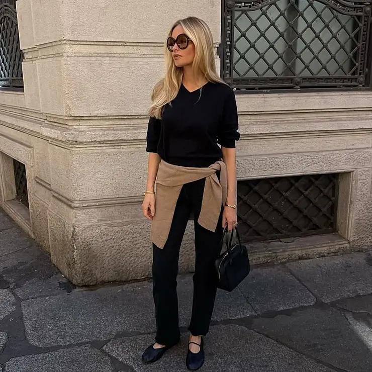 Instagram @clairerose