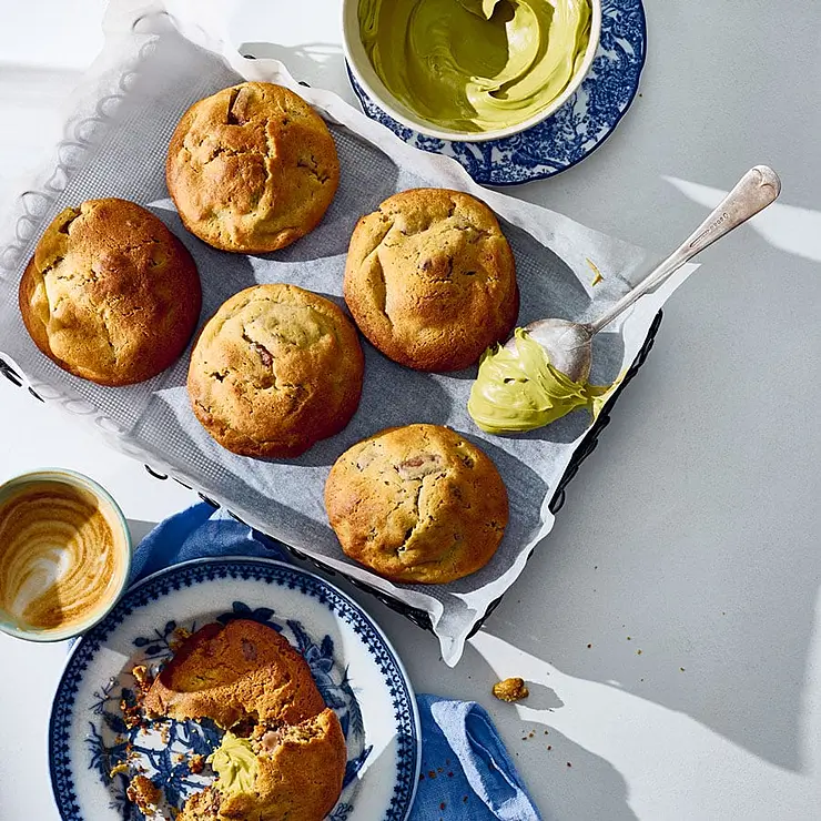 Photography; Con Poulos |
Recipe and styling; Donna Hay