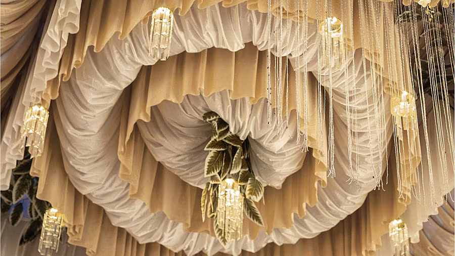 2026-Wedding-Trends-Report_Drapery