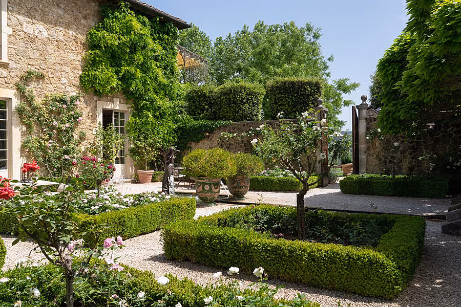 Borgo-Santo-Pietro-Gardens-2