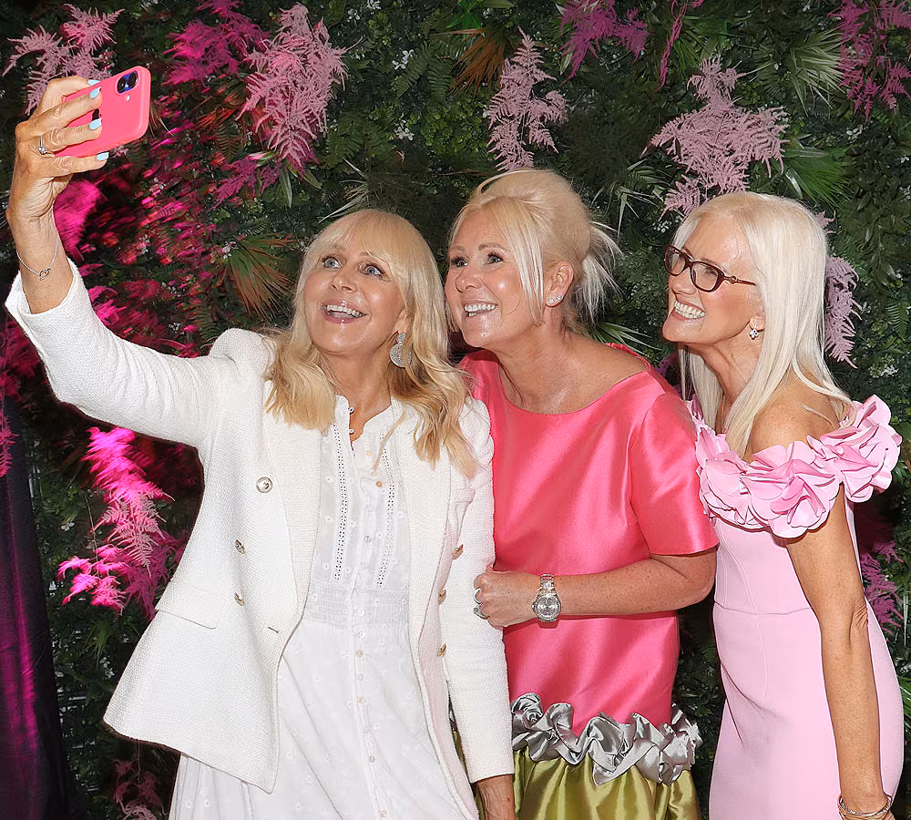 Breast-Cancer-Ireland-Race-for-a-Cure-at-Leopardstown-2026-30