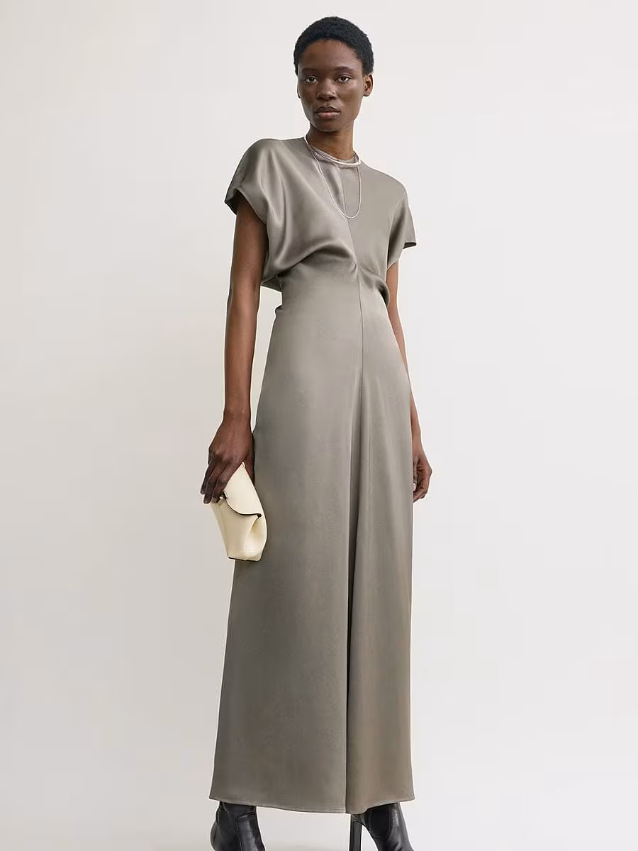 silk-dress-trend-Alexa-Chung-Toteme