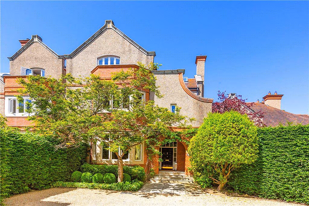 84 Ailesbury Road, Ballsbridge, D4