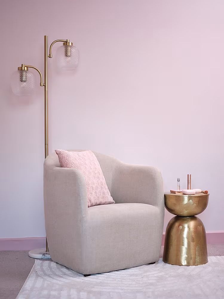 Aimee-Connelly-chair