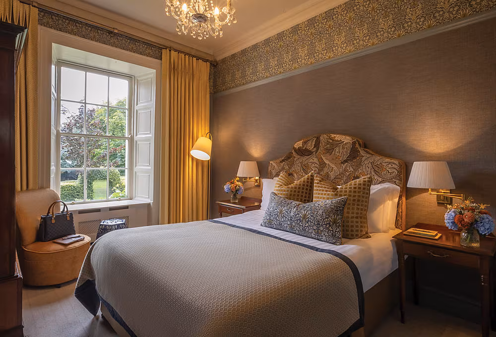 Bedroom-Barberstown-Castle-standard-(1)