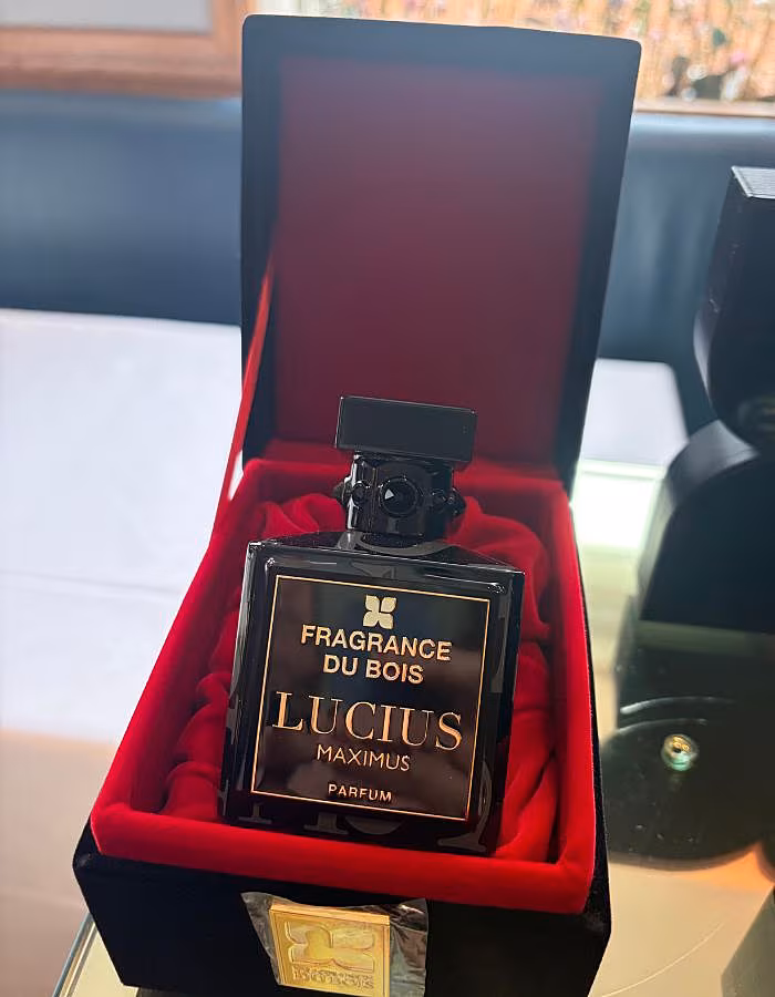 Fragrance du Bois 3