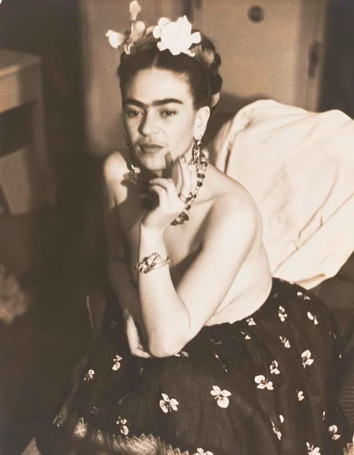 Julien Levy - Frida Kahlo