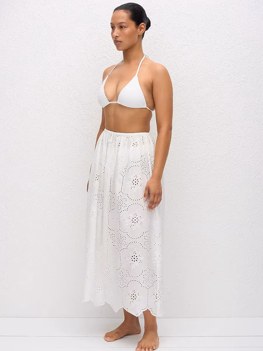 white-midi-skirt-trend-2026-Matteau