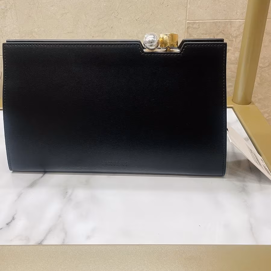 Jacquemus clutch bag