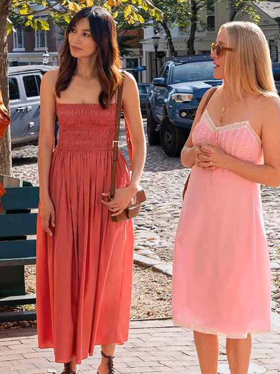 The-Five-Star-Weekend-Chloe-Sevigny-wardrobe-3