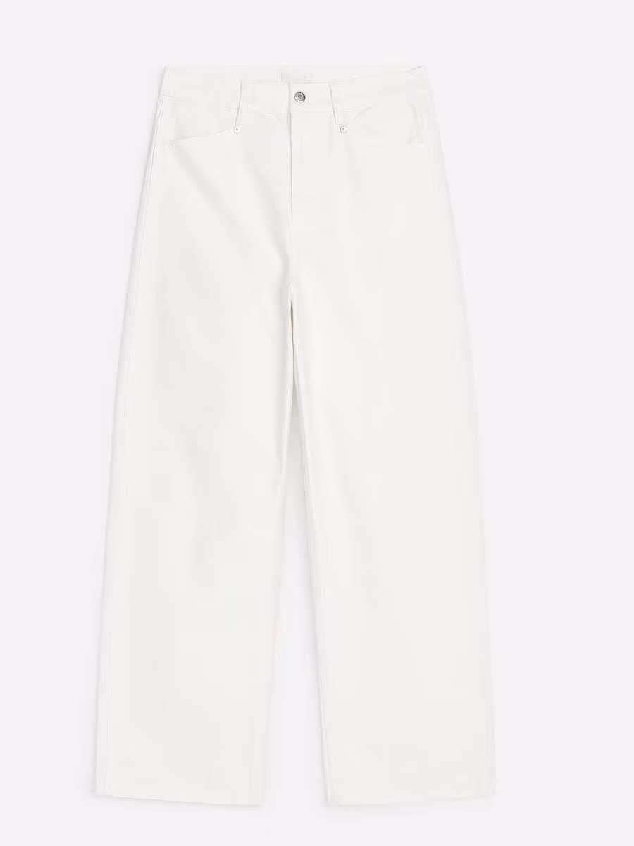 classic-Nantucket-summer-wardrobe-Arket