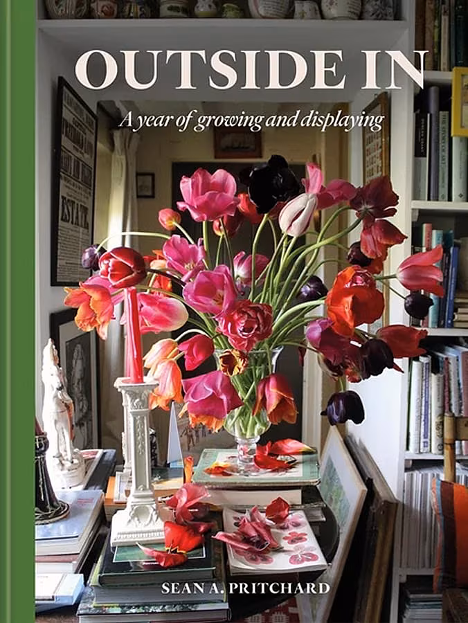 _Atmosfloric--Flower-colour-in-home-and-garden-Sean-Anthony-Pritchard