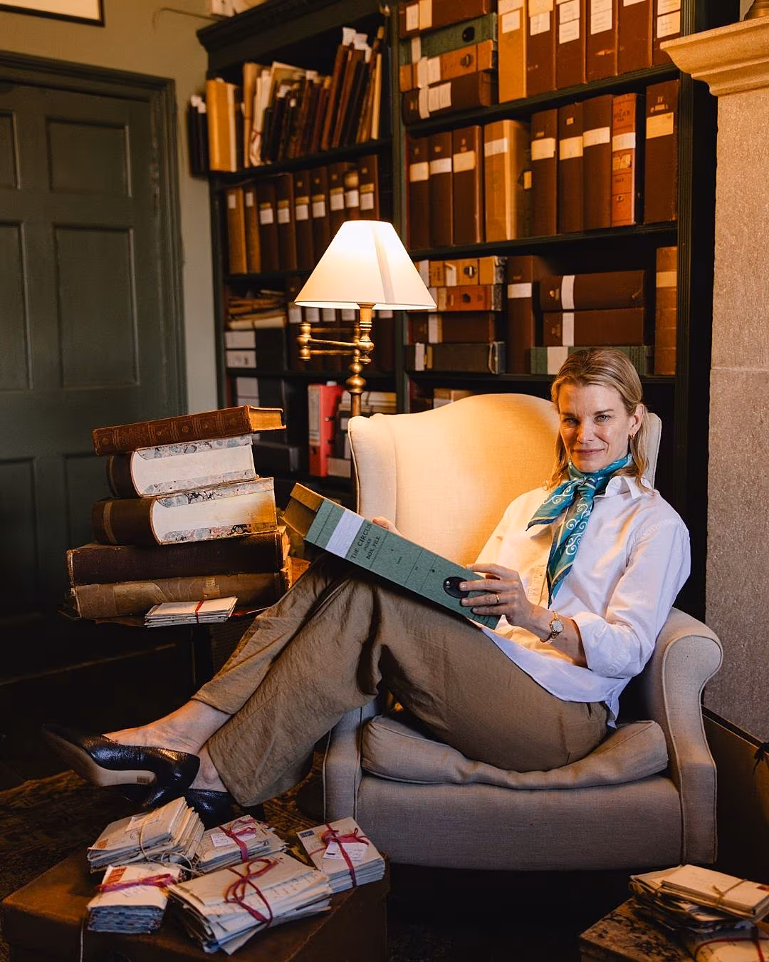 Rory-Hutton-Mapperton-Scarf-Julie-Montagu-Archive 1