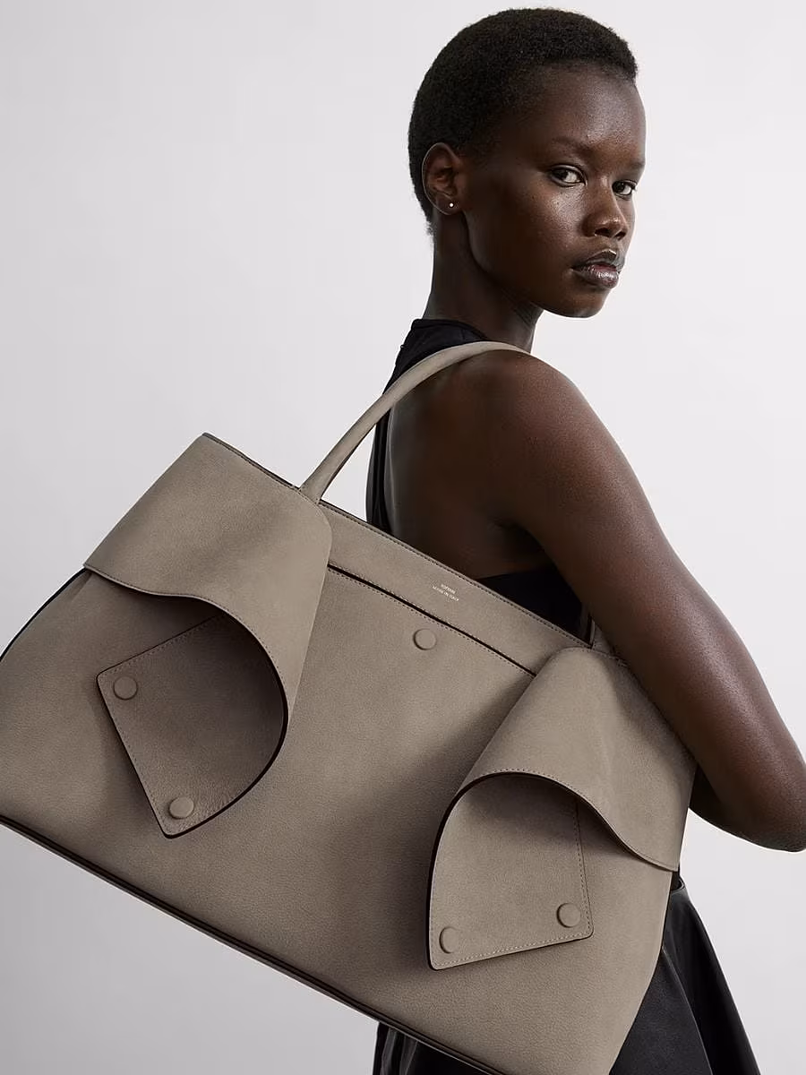 best-work-bags-Toteme-2