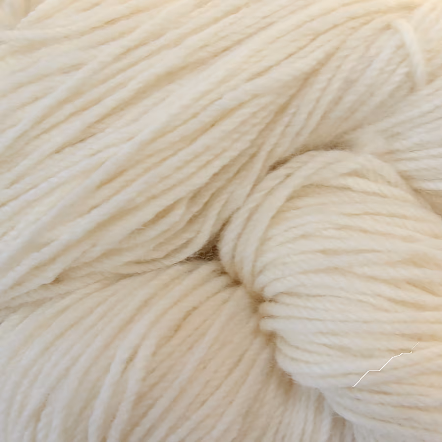 Aran-Knitting-Wool-Natural-White-–-Kerry-Woollen-Mills-–-Irish-Merino-Wool-