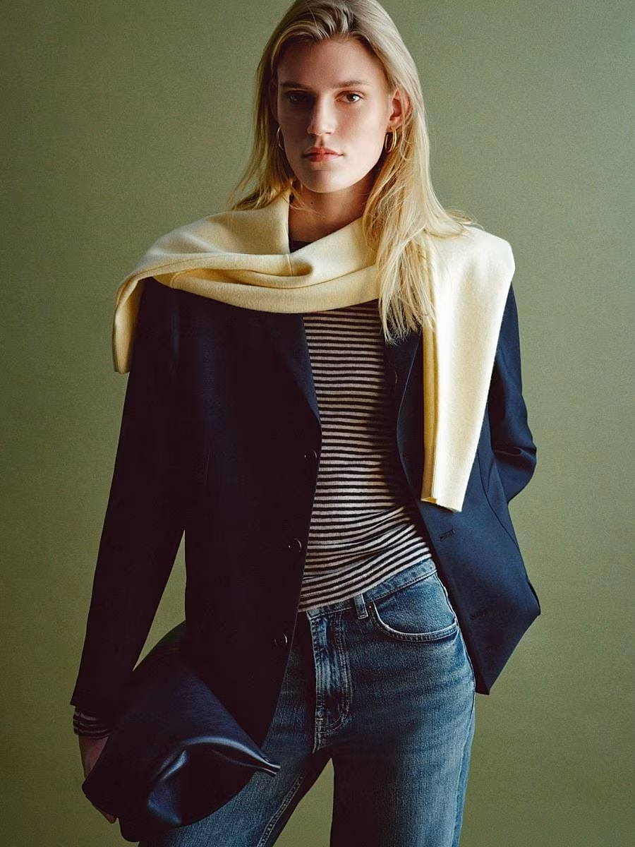 January-staples-Massimo-Dutti