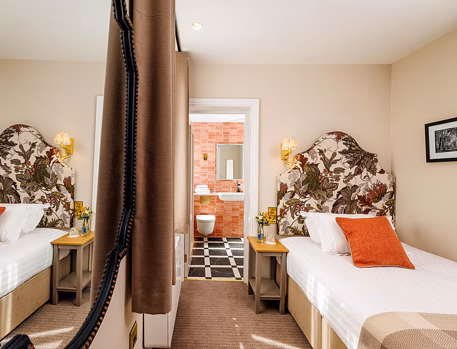 The-Club-House-Hotel