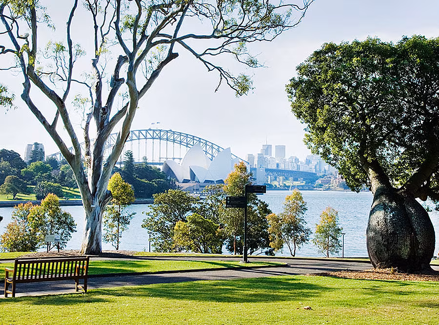 Visit-Sydney-Garden-Harbour-Paths-892x660