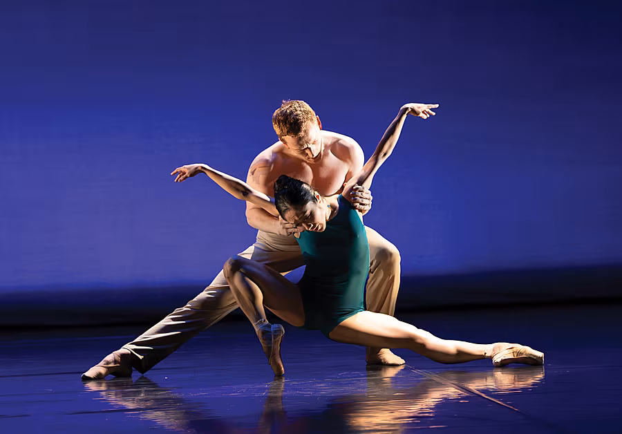 Ballet-Ireland---Stepping-Over-choreographed-by-Filipe-Portugal---photo-by-Andy-Ross-(3)