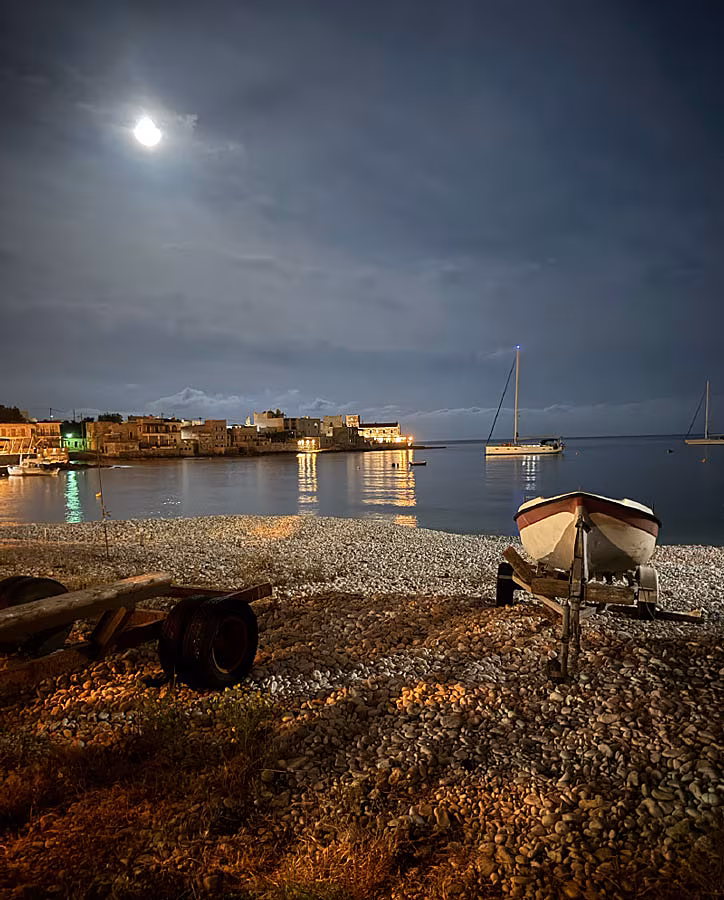 Domini-Kemp---Greece-4
