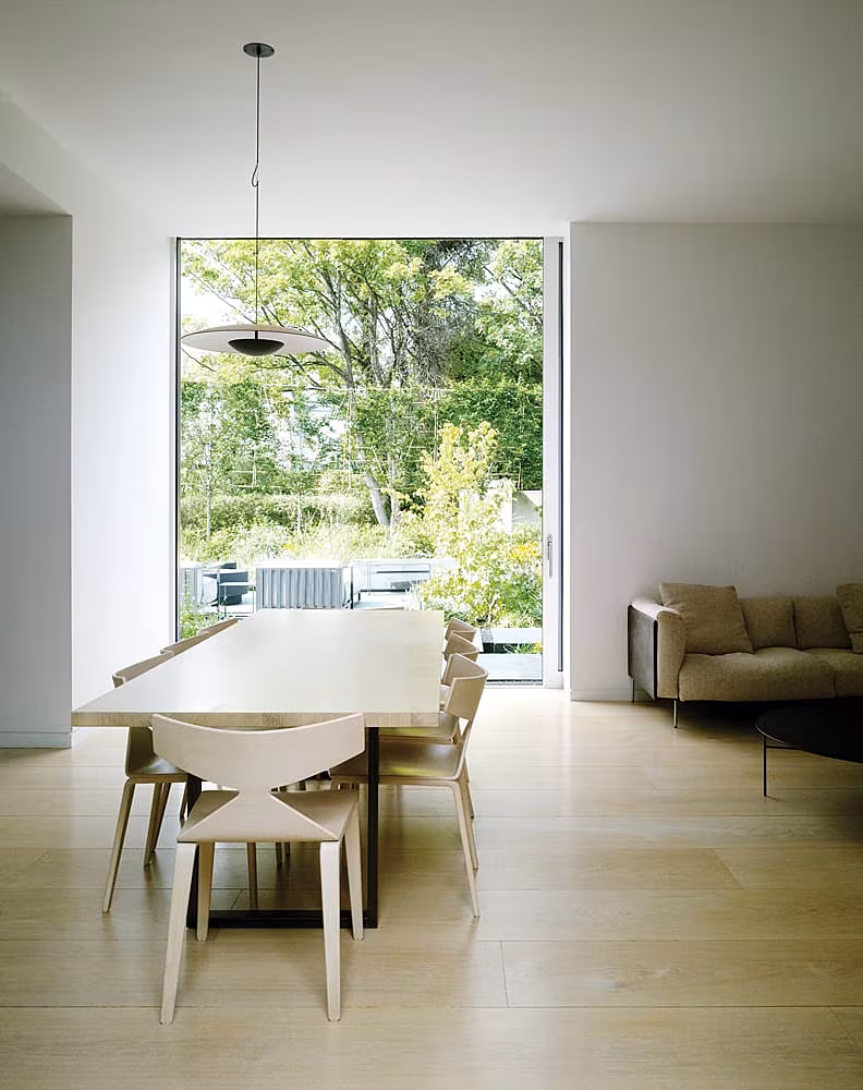 1385-22C-G6P-LLA-TABLE
