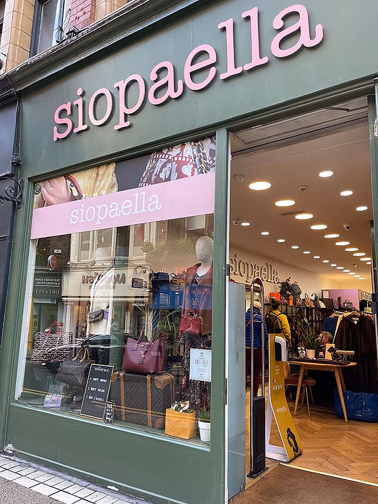 SIOPELLA