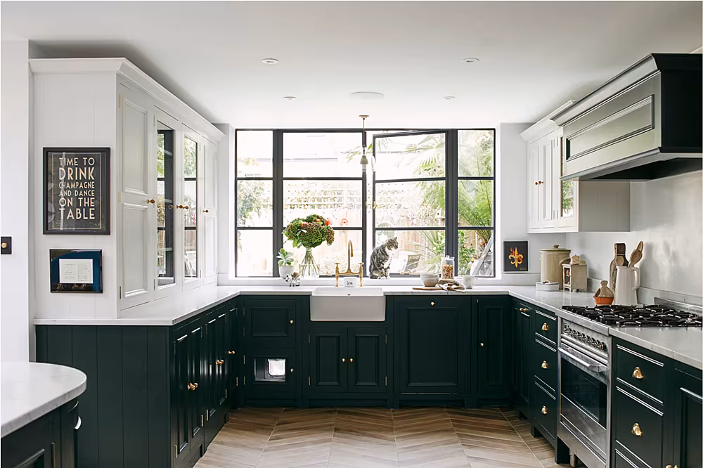 Green---white-marble-Neptune