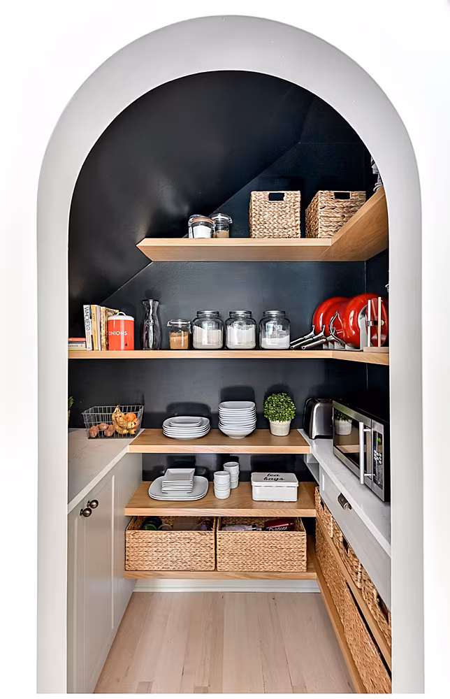 Kitchens---panrty