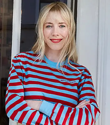Sarah Macken